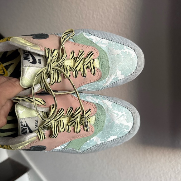 Nike Air Max 1 "Great Indoors Corduroy" Sneakers women’s sz: 9 - Picture 10 of 13